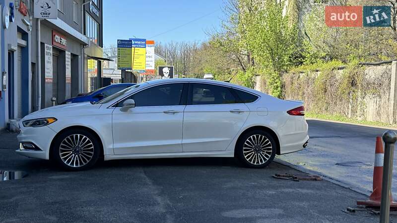 Седан Ford Fusion 2016 в Києві