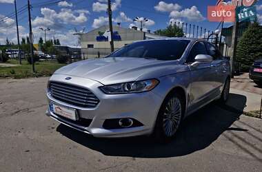 Седан Ford Fusion 2014 в 