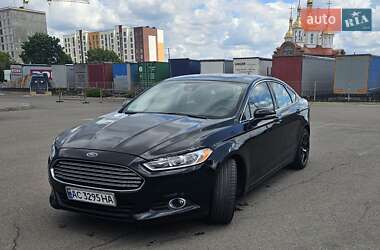 Седан Ford Fusion 2015 в Ковелі
