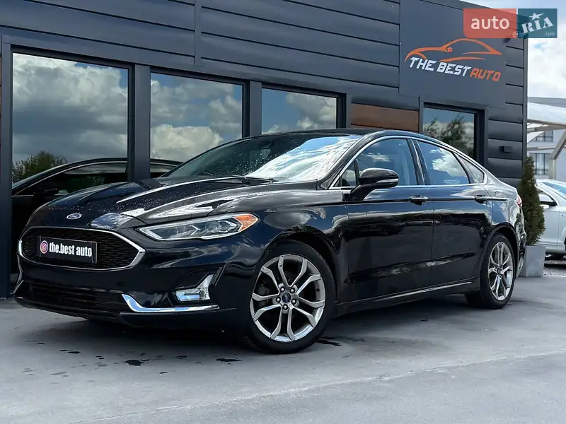 Седан Ford Fusion 2020 в 