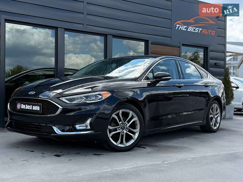 Ford Fusion 2020