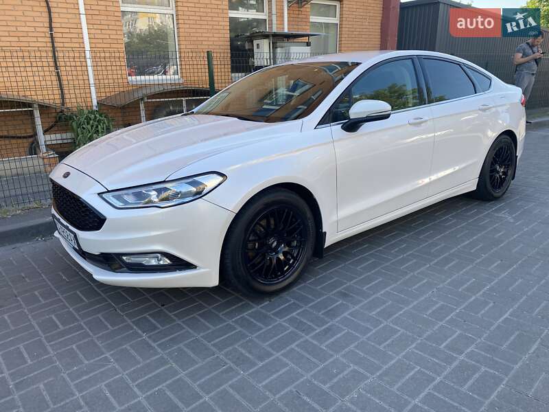 Седан Ford Fusion 2017 в Киеве