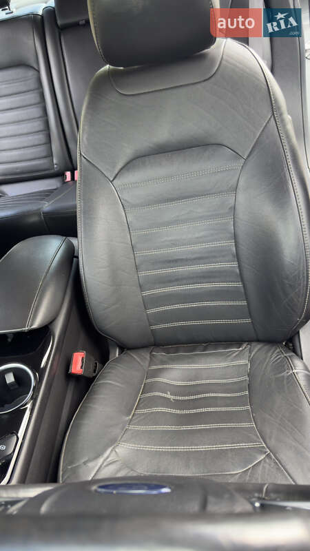 Седан Ford Fusion 2013 в Одессе