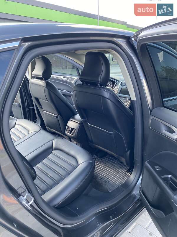 Седан Ford Fusion 2017 в Днепре