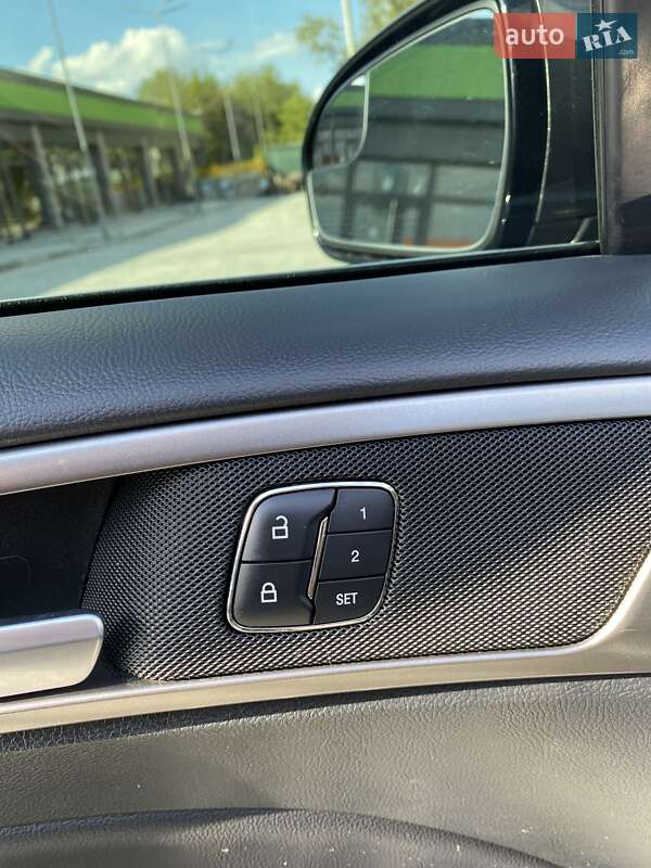 Седан Ford Fusion 2017 в Днепре