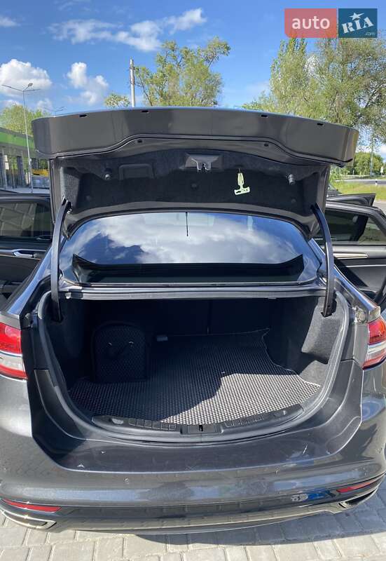 Седан Ford Fusion 2017 в Днепре