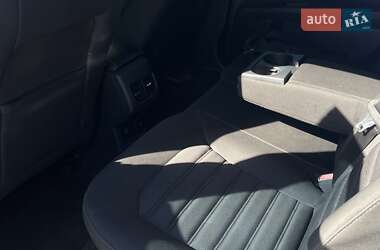 Седан Ford Fusion 2017 в 