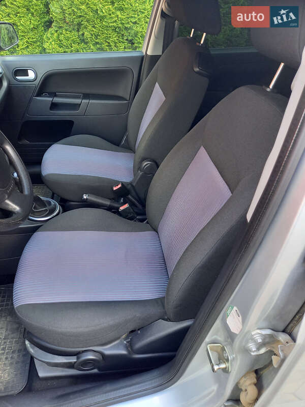 Хетчбек Ford Fusion 2009 в Рівному
