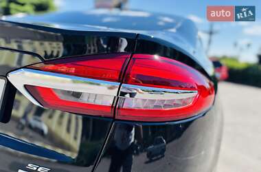 Седан Ford Fusion 2020 в 