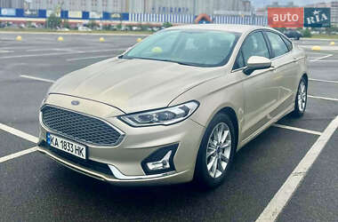 Седан Ford Fusion 2016 в Киеве