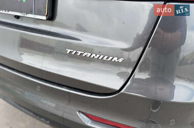 Седан Ford Fusion 2019 в 