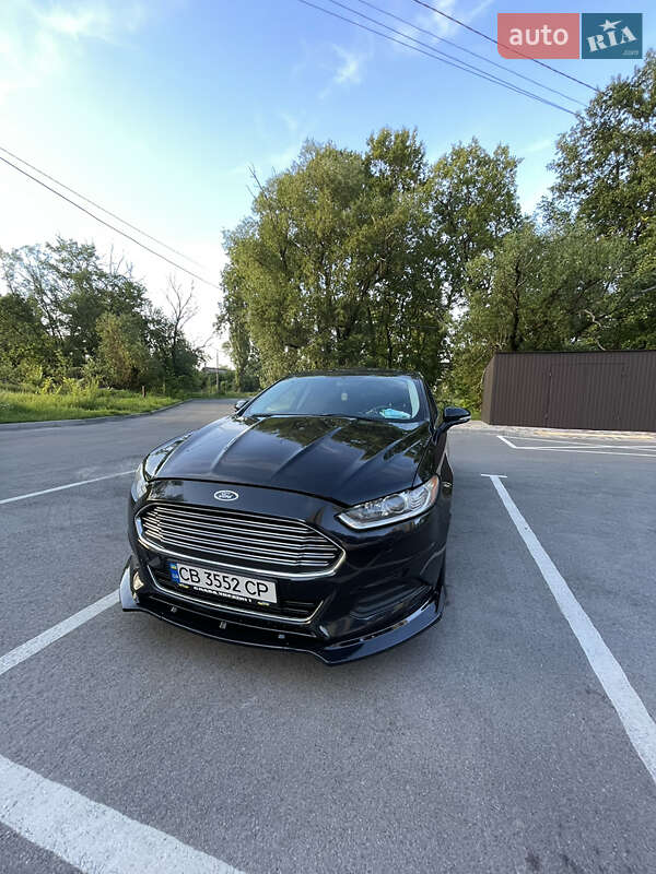 Седан Ford Fusion 2014 в Чернигове