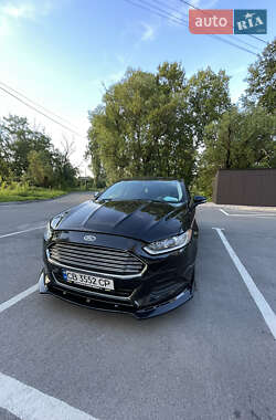 Седан Ford Fusion 2014 в 