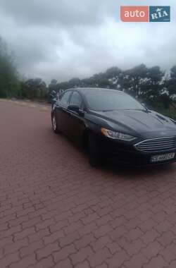 Седан Ford Fusion 2018 в 