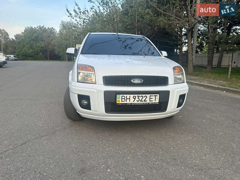 Хэтчбек Ford Fusion 2011 в Одессе фото 3 Хэтчбек Ford Fusion 2011 в Одессе