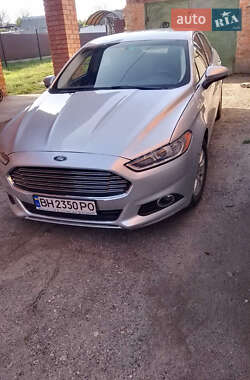 Седан Ford Fusion 2015 в Новгородке