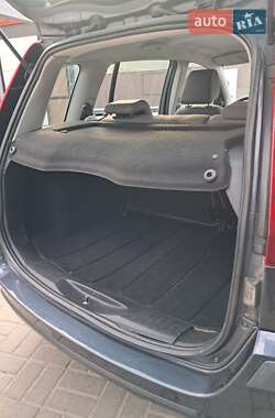 Хэтчбек Ford Fusion 2008 в 