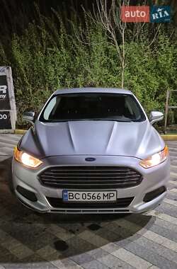 Седан Ford Fusion 2014 в 