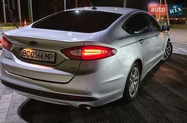 Седан Ford Fusion 2014 в 