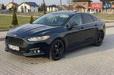Седан Ford Fusion 2013 в Львове