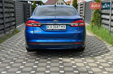 Седан Ford Fusion 2017 в 