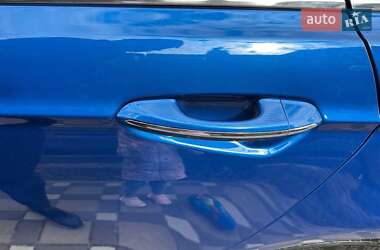 Седан Ford Fusion 2017 в 