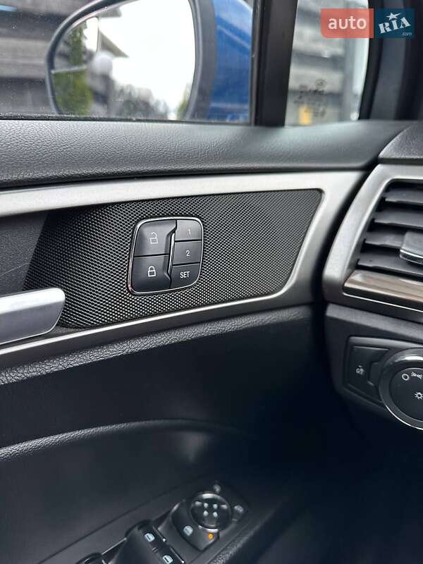 Седан Ford Fusion 2017 в Киеве