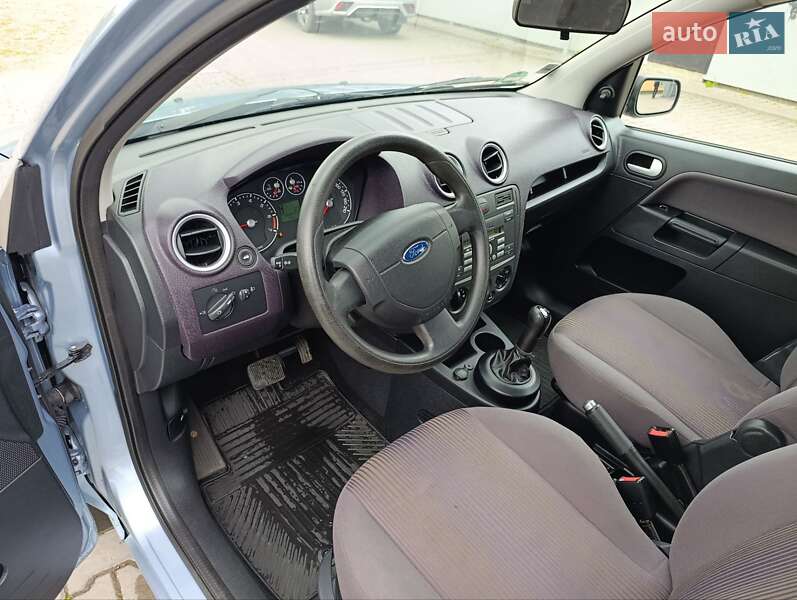 Хэтчбек Ford Fusion 2007 в Ивано-Франковске