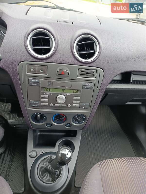 Хэтчбек Ford Fusion 2007 в Ивано-Франковске