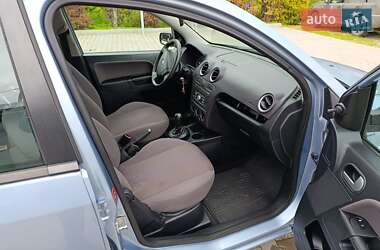 Хэтчбек Ford Fusion 2007 в 