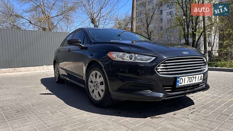 Седан Ford Fusion 2014 в Хмельницькому