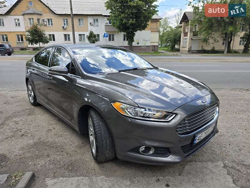 Седан Ford Fusion 2013 в Днепре фото Седан Ford Fusion 2013 в Днепре