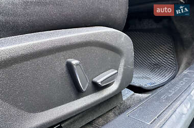 Седан Ford Fusion 2014 в 