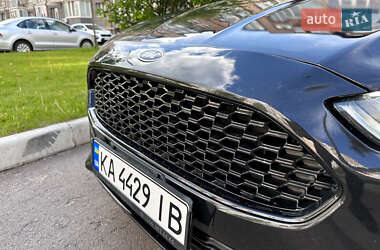 Седан Ford Fusion 2014 в 