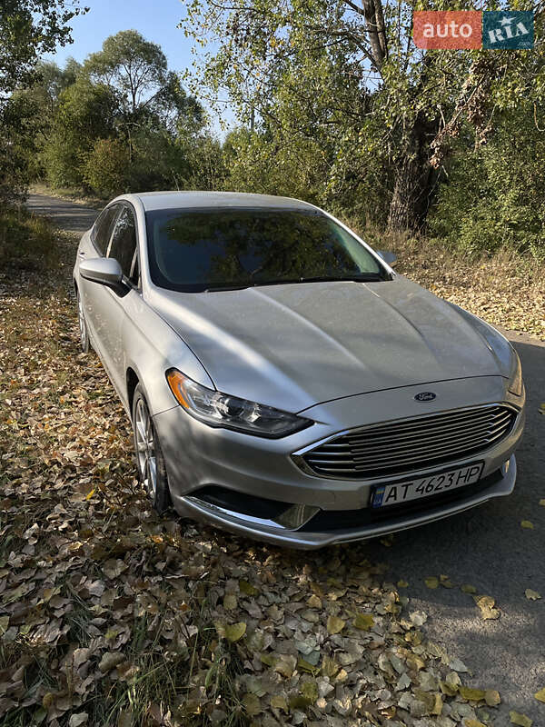 Седан Ford Fusion 2017 в Івано-Франківську