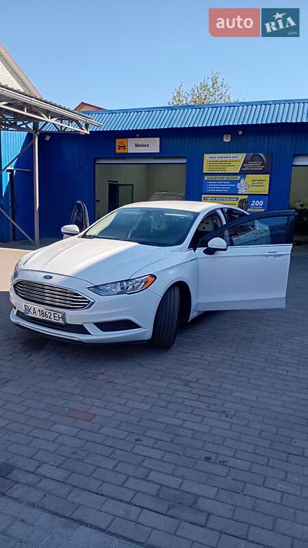 Седан Ford Fusion 2017 в Киеве