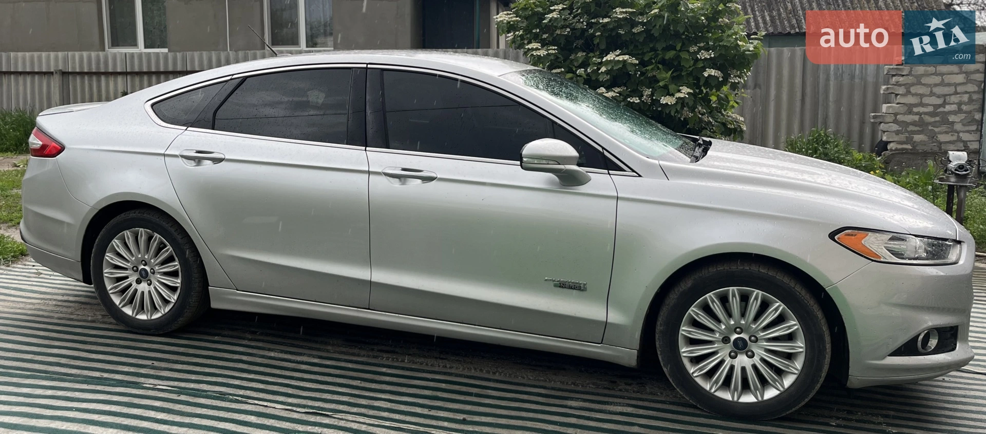 2013 Ford Fusion - мініатюра 2