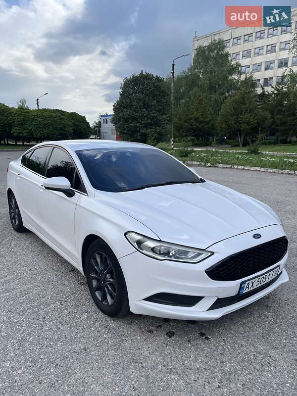 Ford Fusion 2017