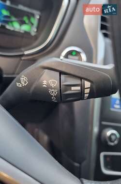 Седан Ford Fusion 2019 в 