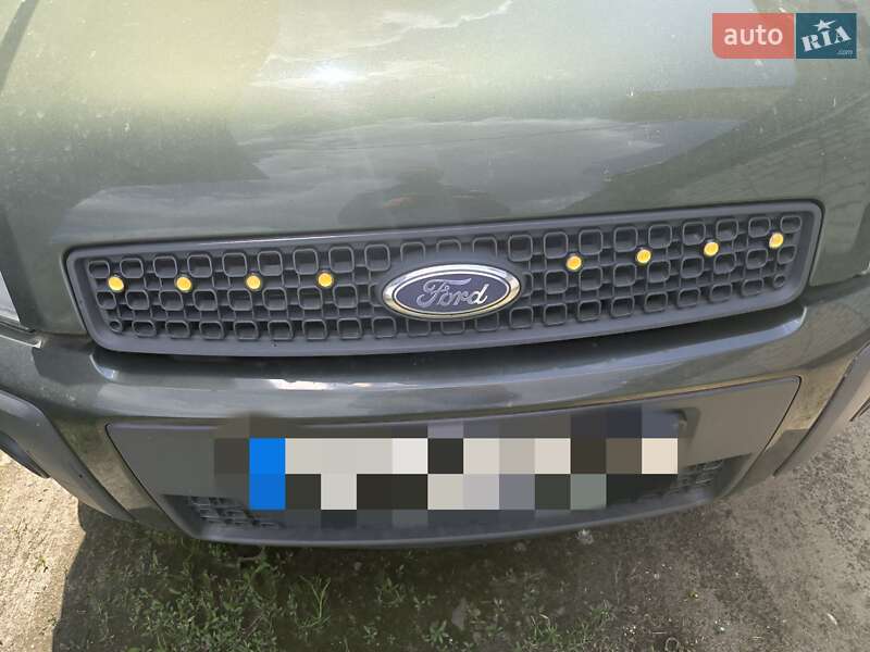 Хэтчбек Ford Fusion 2005 в Черкассах