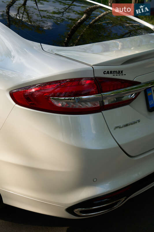 Седан Ford Fusion 2016 в Києві