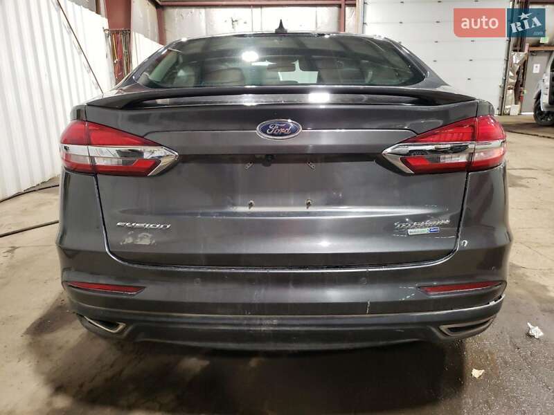 Седан Ford Fusion 2020 в Львові