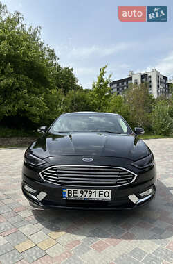 Седан Ford Fusion 2017 в 