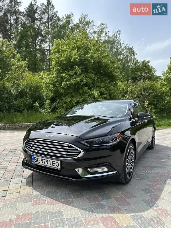 Седан Ford Fusion 2017 в 