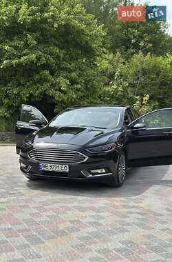 Седан Ford Fusion 2017 в 