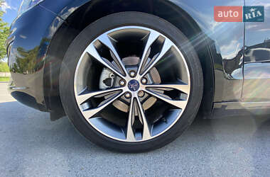Седан Ford Fusion 2019 в 
