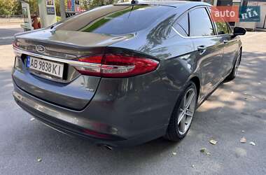 Седан Ford Fusion 2016 в 
