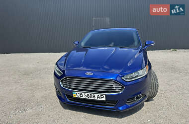 Седан Ford Fusion 2015 в 