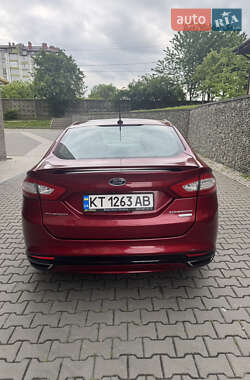 Седан Ford Fusion 2014 в 