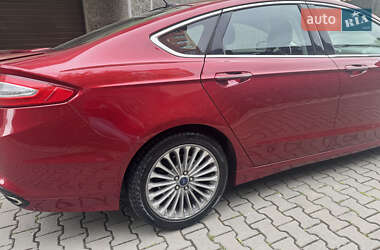 Седан Ford Fusion 2014 в 